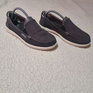CROCS women's gray loafer size 9